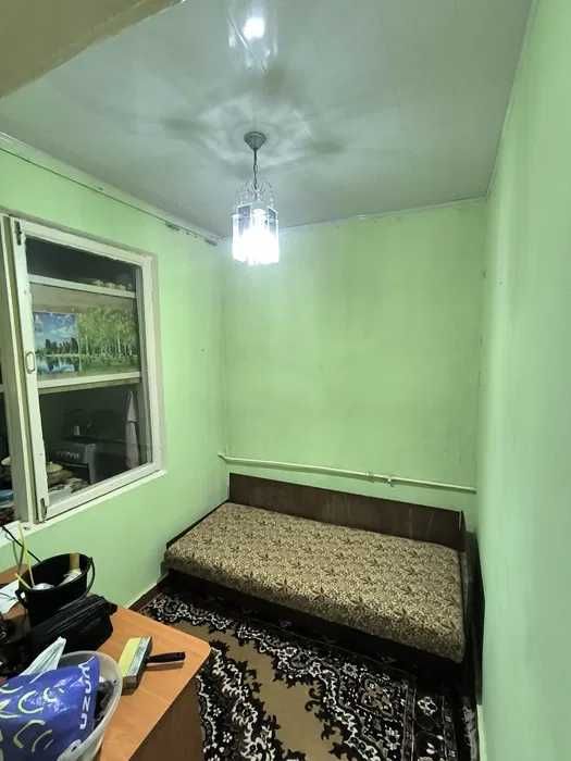 СРОЧНО 2 хонали 50м2 квартира сотилади