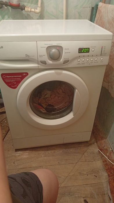 Продам стиральную машину