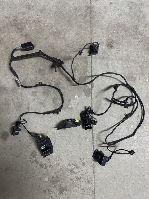 Instalatie senzori parcare fata+ senzori impact Audi A3 8V cod 8V0971085R