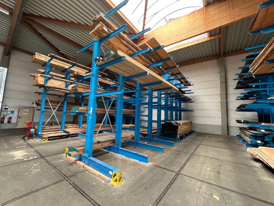 Rafturi Cantilever OHRA – 57 Stâlpi + 460 Brațe – Germania