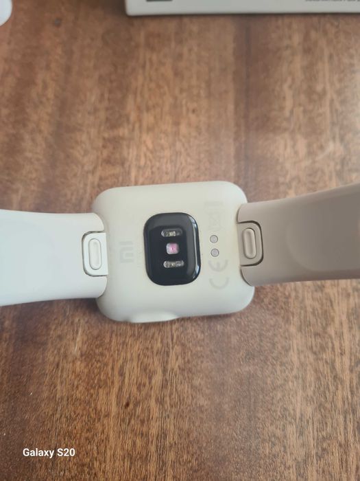 Смарт часовник mi watch