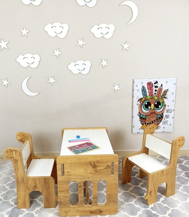 Детска маса с два стола