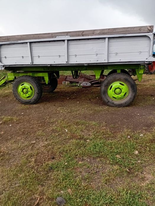 Продам трактор и прицеп