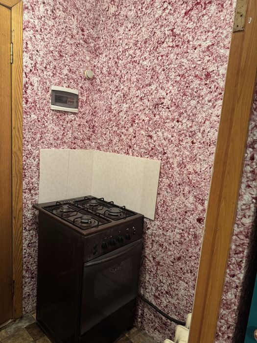 Сдаються комната с отд. входом