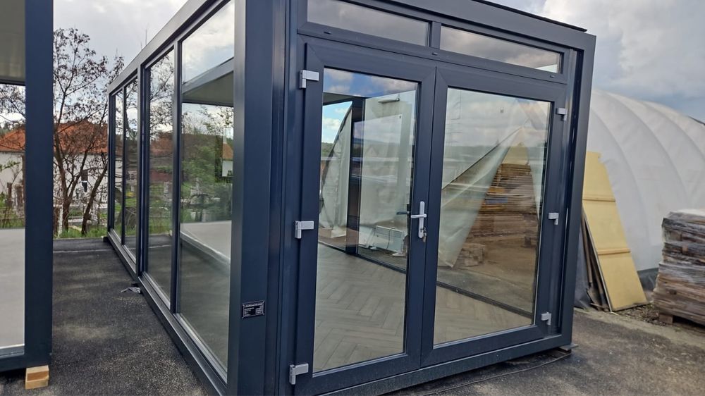 Comtainere multifunctionale Showroom   masini  sau spatiu comercial