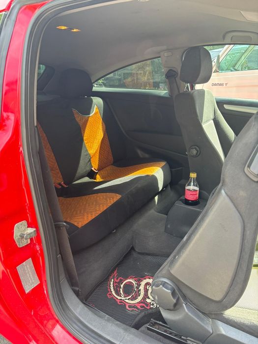 Opel Astra 2011г.