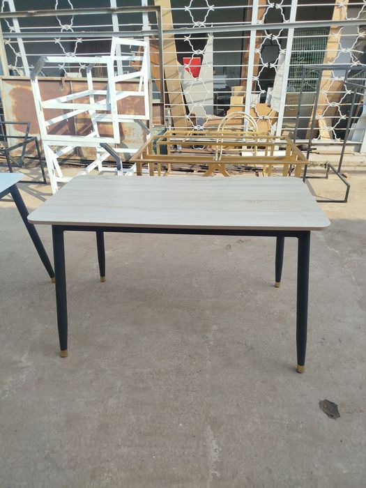 Loft mebel kuhiniy stol