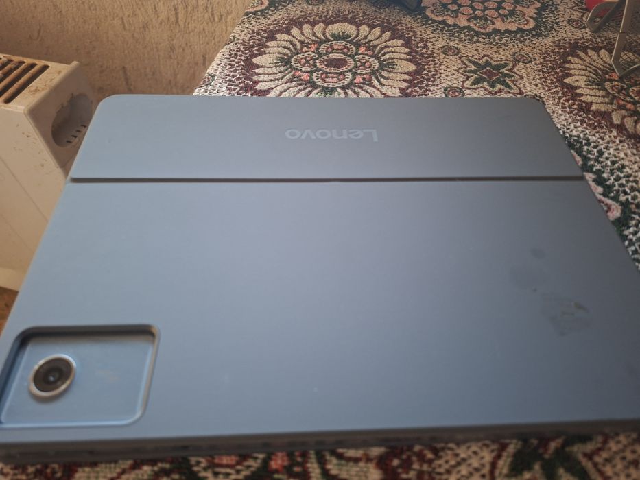 Lenovo idea tab.