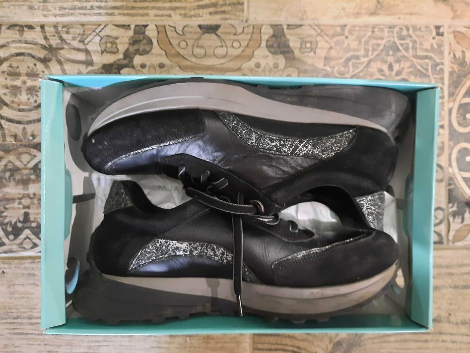 Обувки от естествена кожа Tommy Hilffiger и Aquamarine