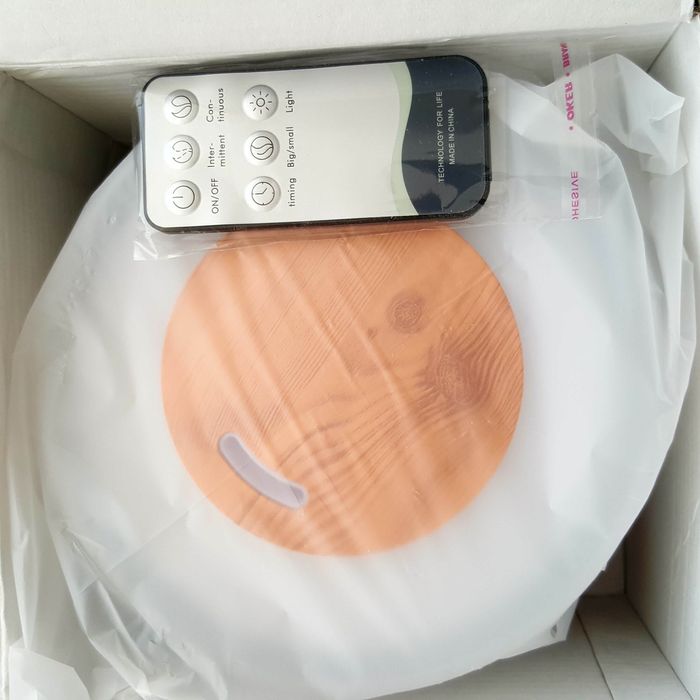 Difuzor Umidificator Aromaterapie uleiuri esențiale