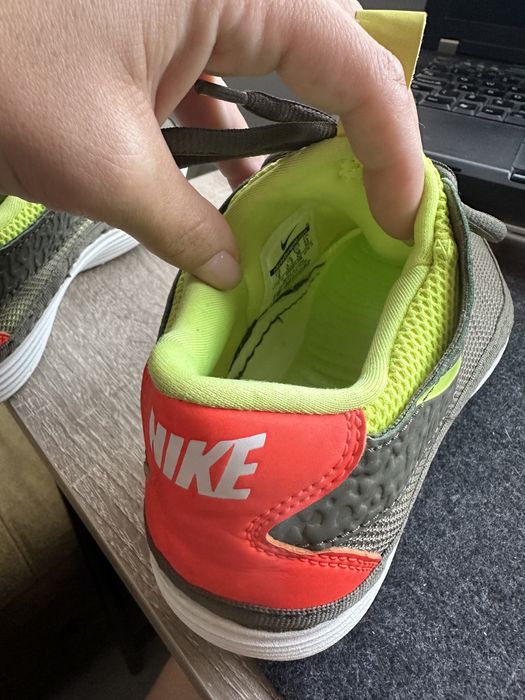 Унисекс маратонки Nike супер леки и удобни