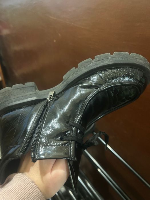 Боти Фабиано естествен лак