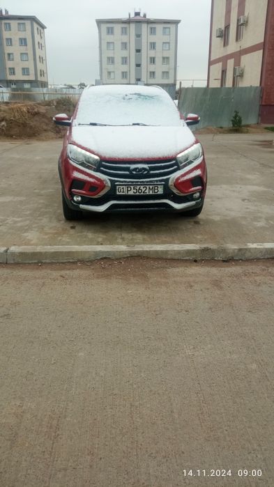 Аренда Lada X-RAY cross 2019 люкс