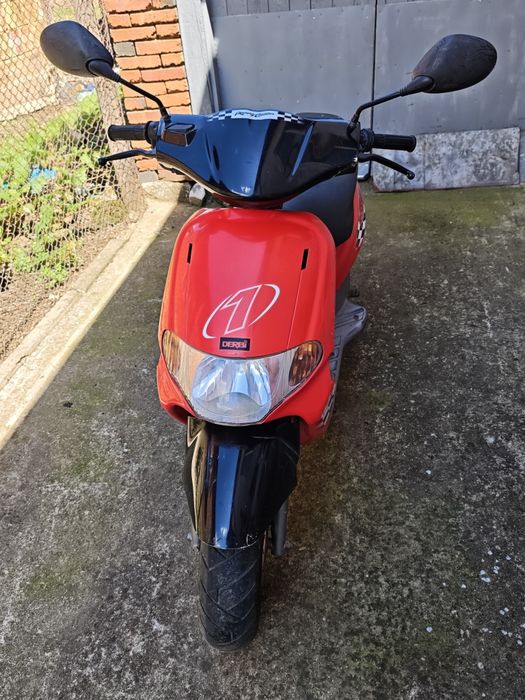 Скутер Derbi Atlantis