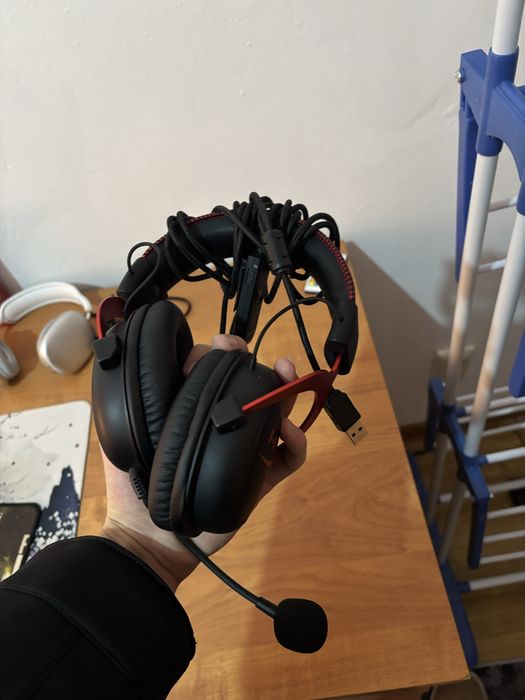 Продам игровые наушники