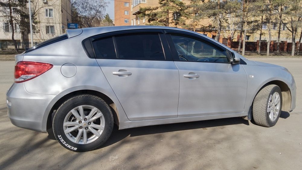 Продам Шевроле Круз