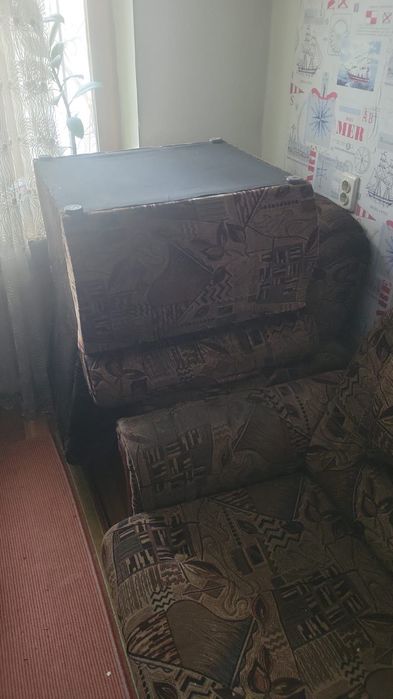 Диван и 2 кресла