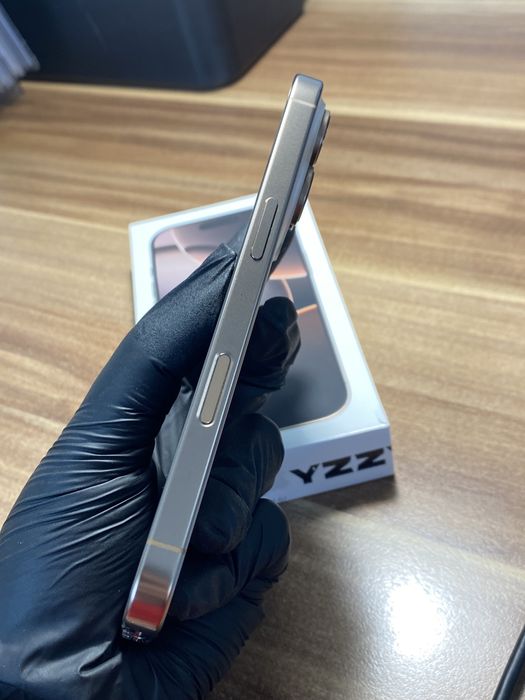 iPhone 16 Pro, 128 GB, Desert Titanium, Ca nou, Cod produs: 9687