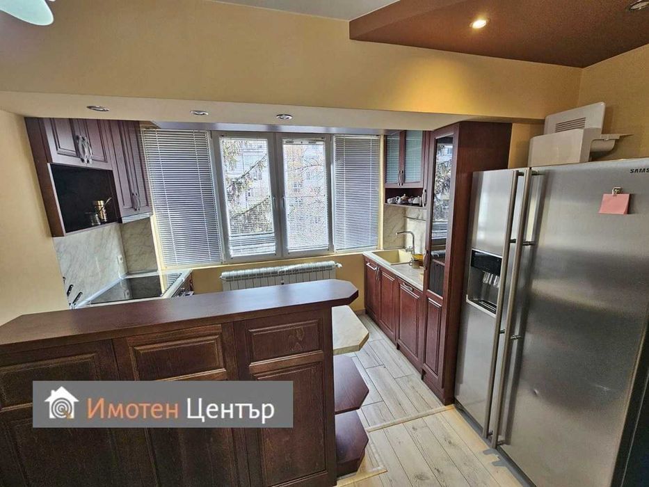 Дава се под наем Двустаен апартамент в София, Студентски град - 65 кв.м за 600 € - Снимка #3