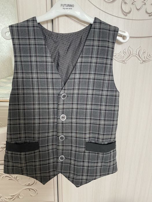 Жилетка школьная