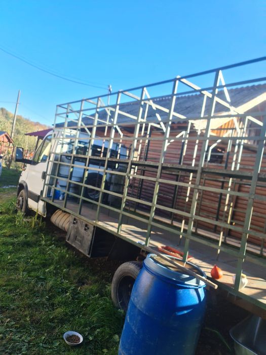 Pavilion Stupi Iveco