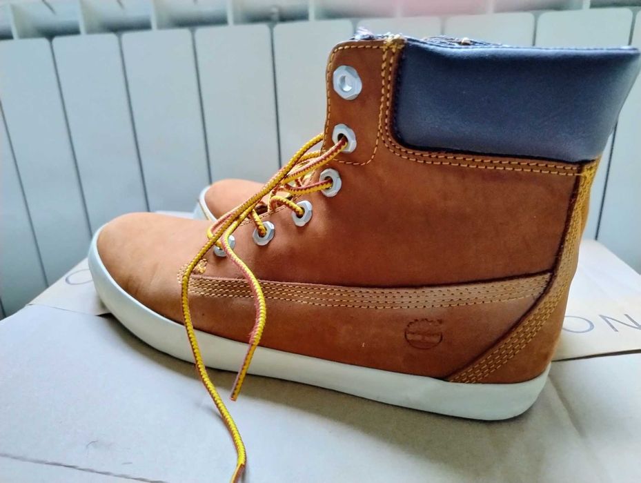 Боти 38 номер, нови Timberland