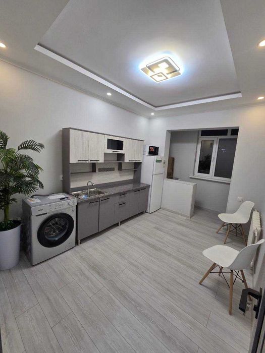 Продаётся квартира на Чехова 2 комнатная Отдельный вход, 60 школа