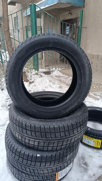 225/55R18  TRAZANO