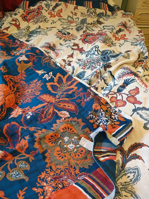 Красиви памучни одеала Нови Два броя