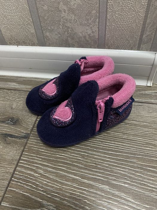 Детская обувь на девочку