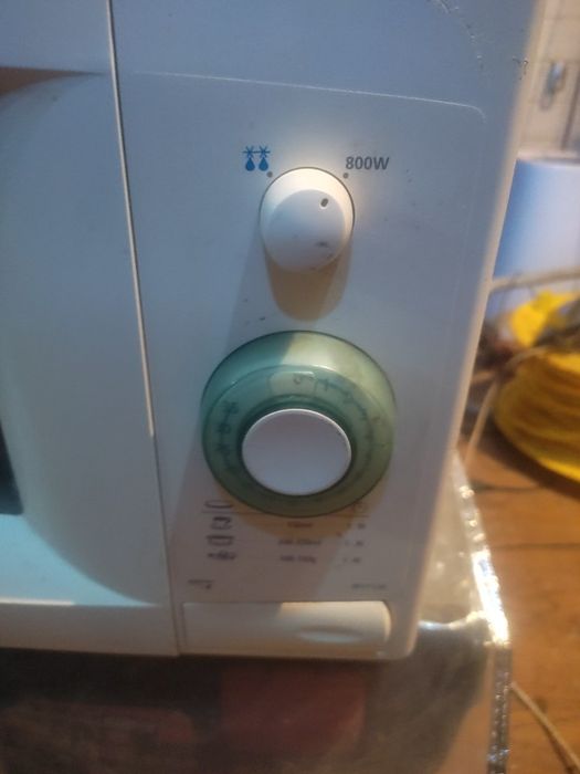 Продам микроволновку  самсунг