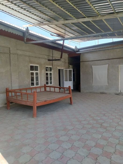 Шофиркон т Бобур махалласидан срочни 25 сотихли тайёр участка сотилади