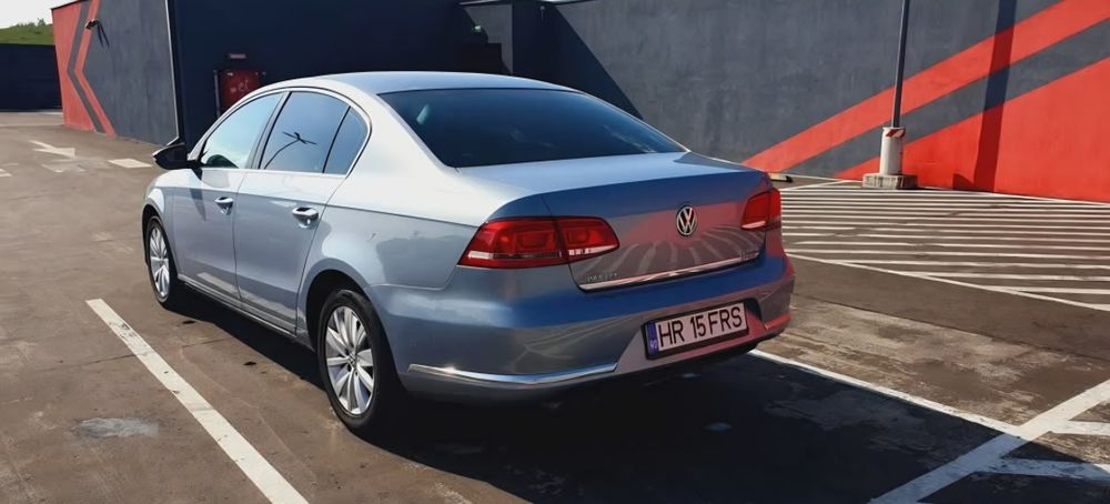 VOLKSWAGEN Passat 2012 — imagine 4