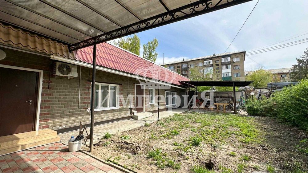 продается 4х ком дом в центре города Айдана