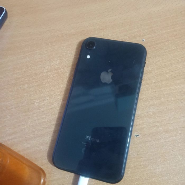 iPhone Xr 83% акб