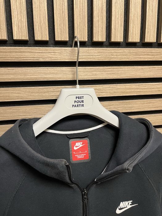 NIKE Tech Fleece : размер М / Оригинал