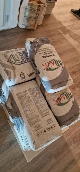 Штукатурка цементный цемент водостойкий замазка черновая  строй матери