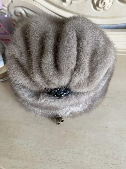 Продам норковую шапку