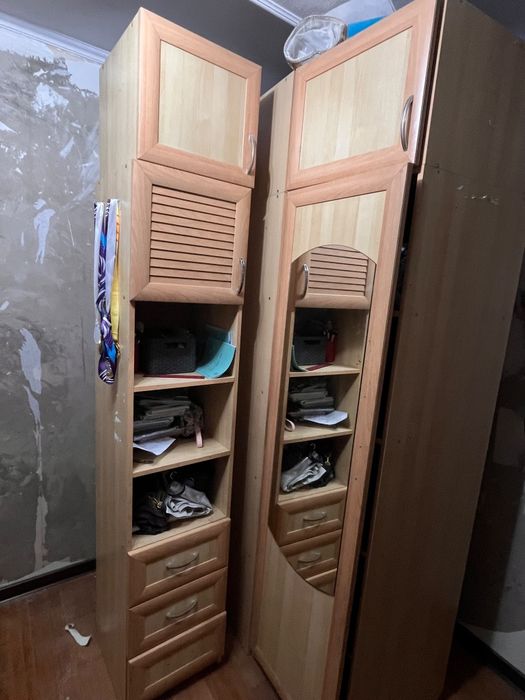 Продам угловой шкаф