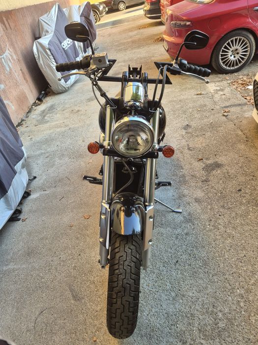 Bobber Suzuki marauder vz800