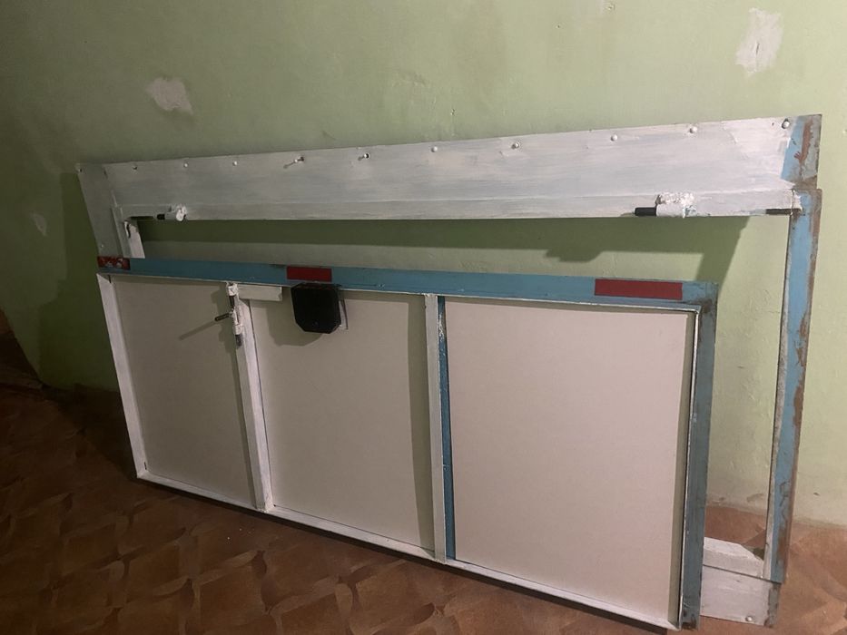 Продам железный дверь