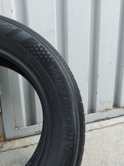 Set anvelope Kumho Ecowing 195 / 60 / R16 Dot 2022