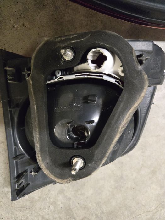 Volkswagen Tiguan MK1 стопове мигачи (задни фарове)