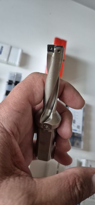 Vand placute amovibile,freze,burchie,tarozi carbura noi si profesional