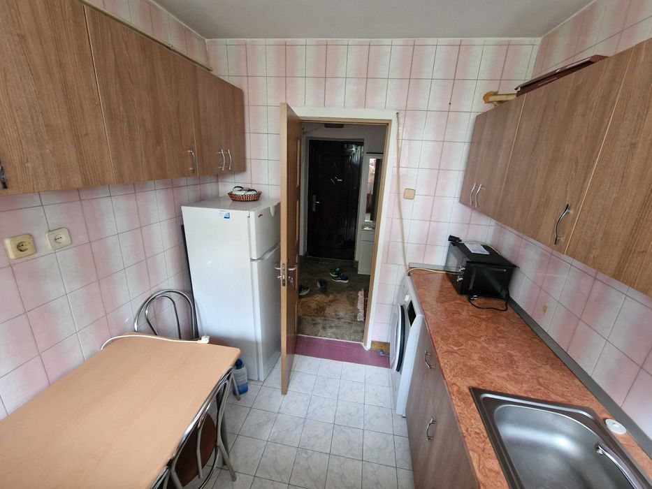 Particular 2 decomandate Institut full mobilate si utilate