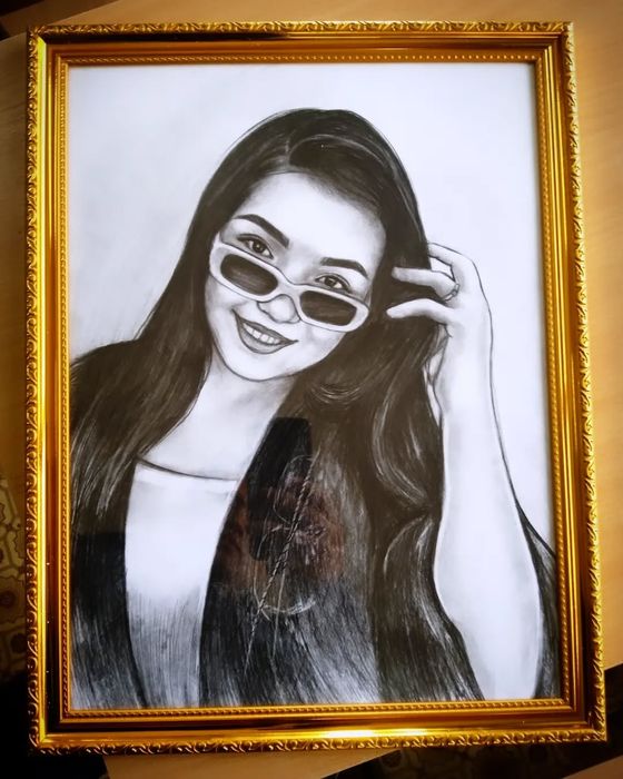 Sovg'a uchun Portret Rasm chizish xizmati