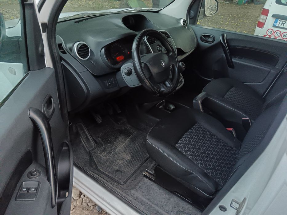 RENAULT Kangoo 2015 — imagine 3
