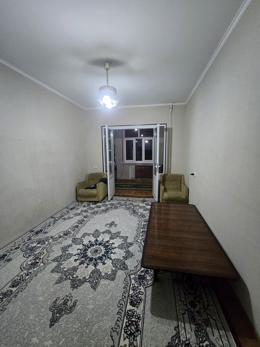 Продам квартиру  сергели 6 3 ком зади машина  базар  и  дехкан базар