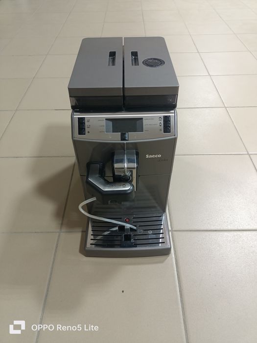 Кофемашина SAECO
