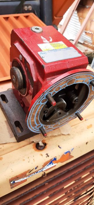 Reductor  priza de putere